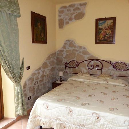 Casale San Pietro Bed & Breakfast Otricoli Eksteriør bilde