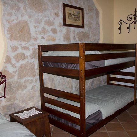 Casale San Pietro Bed & Breakfast Otricoli Eksteriør bilde