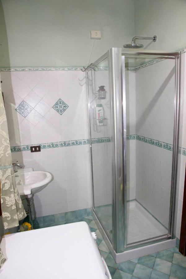 Casale San Pietro Bed & Breakfast Otricoli Eksteriør bilde